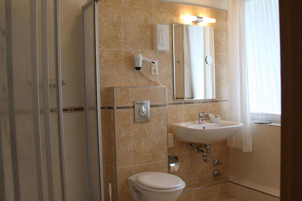 Hotel Buerger Siegen Szoba fotó